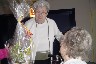 Oma 98 jaar 007.jpg (35775 bytes)