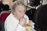 Oma 98 jaar 014.jpg (33213 bytes)